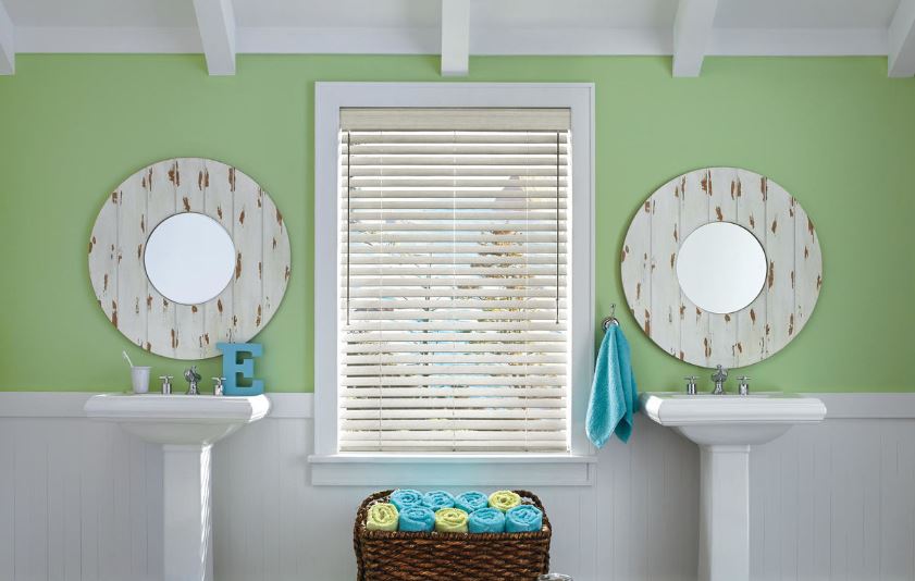 Should You Get Window Blinds from Window Covering Store or Buy Them Online?